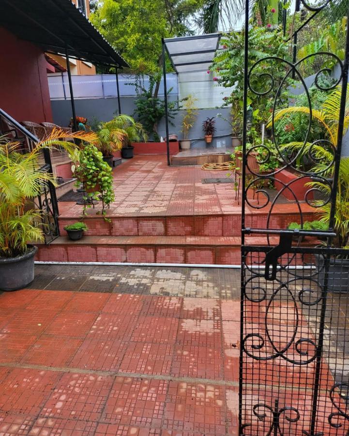 The Perfect Stays- Lal Mahal Villa With Disco Pool Lonavla Exterior foto